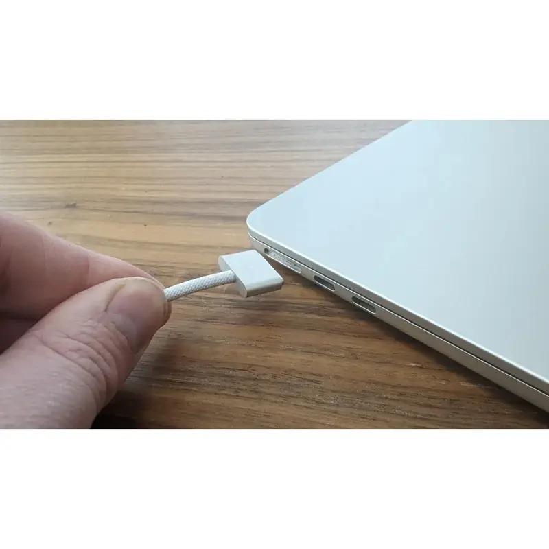 لپ تاپ 13.6 اینچی اپل مدل MacBook Air MRXT3 2024 LLA-M3-8GB RAM-256GB SSD